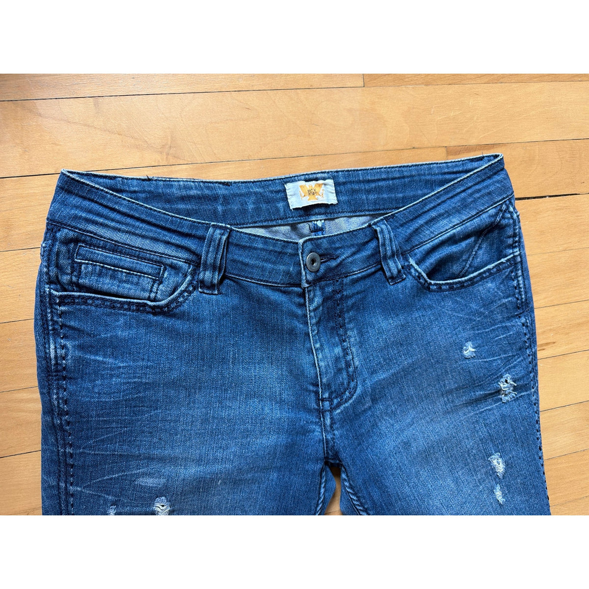 Antik Denim Vintage Bootcut Jeans Distressed Y2K Embroidered Pockets Size 29