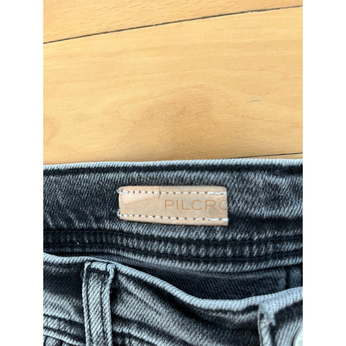 Anthropologie Pilcro Hyphen Relaxed Slim Straight Jeans 30 Acid Wash Grey