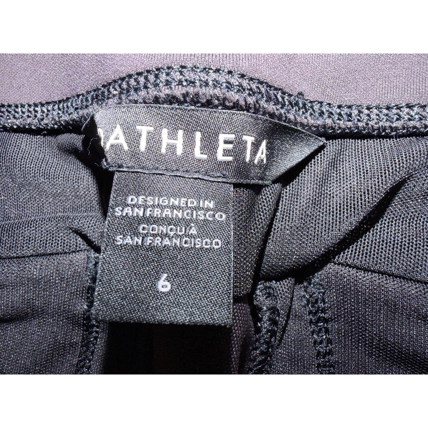 Athleta Headlands Hybrid Cargo II Tights Size Small NWT