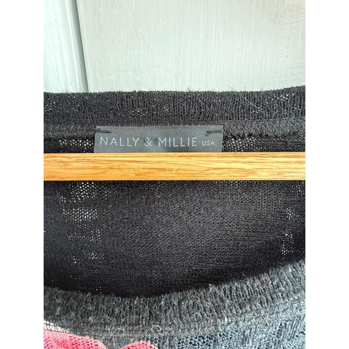 Nally & Millie Black Floral Lace Mesh Long Sleeve Top - Size L - EUC