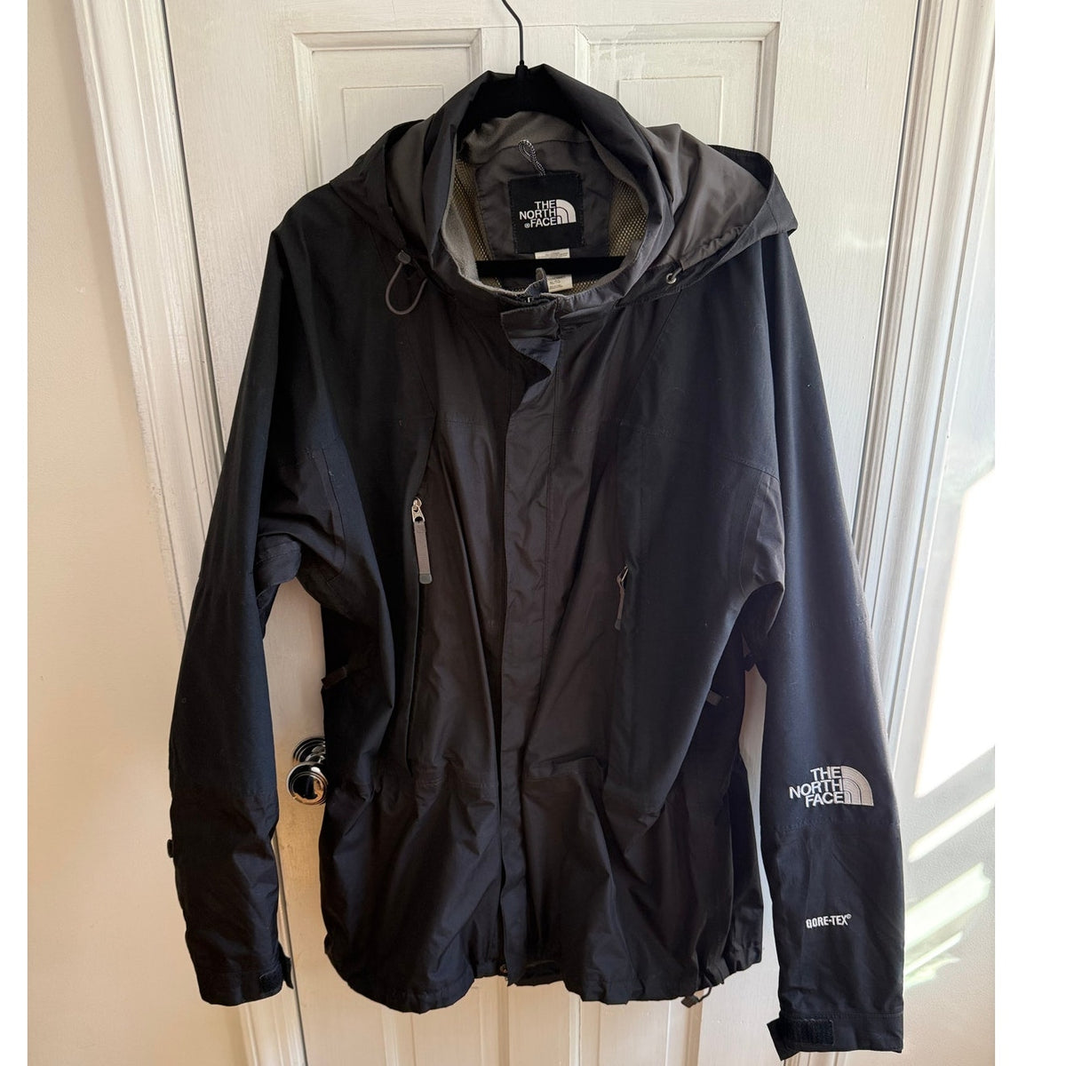 The North Face GORE-TEX Mountain Jacket Black Hooded Vents Men's XL EUC