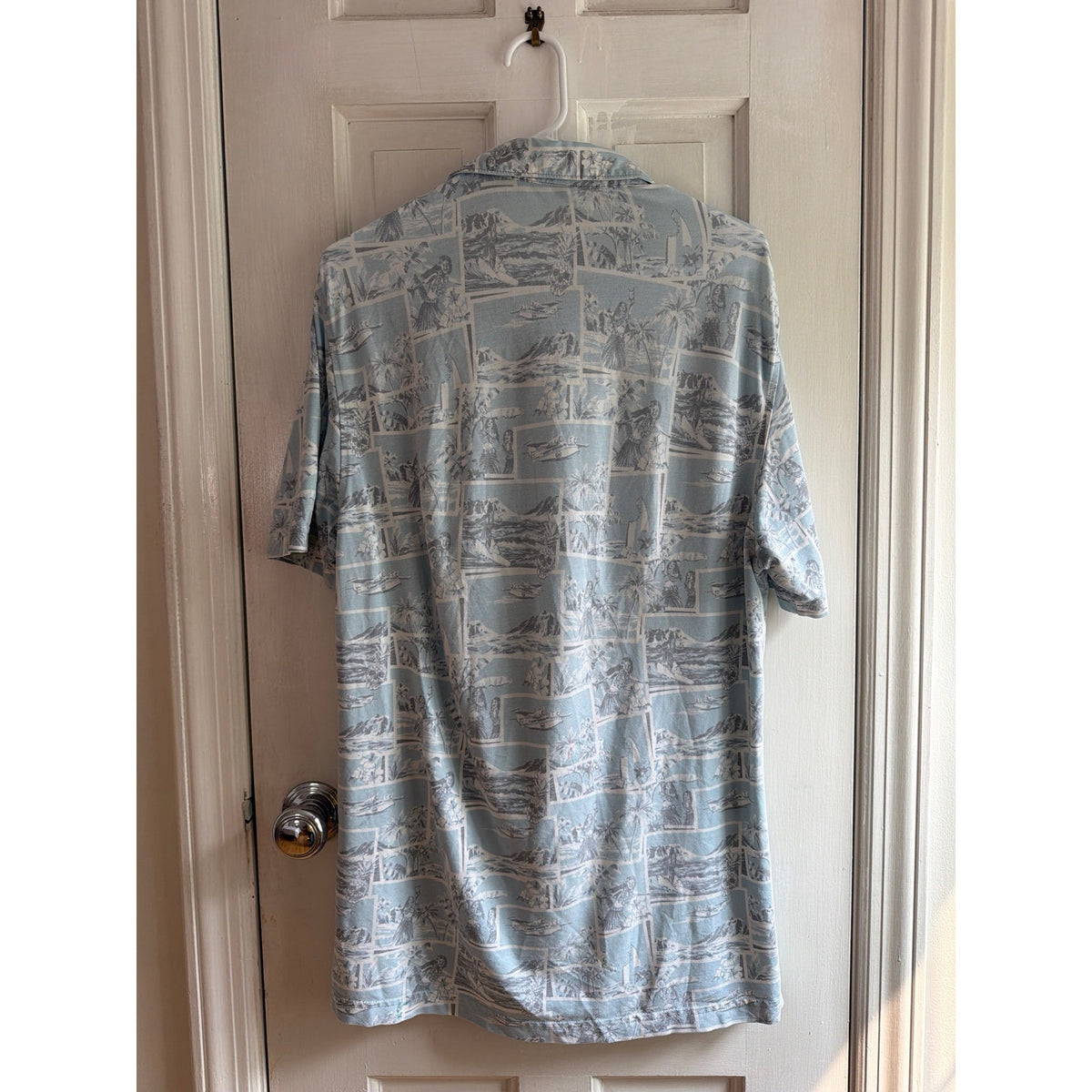 Peter Millar Crown Crafted Tropical Scenic Polo Shirt Size Medium Blue Golf Resort