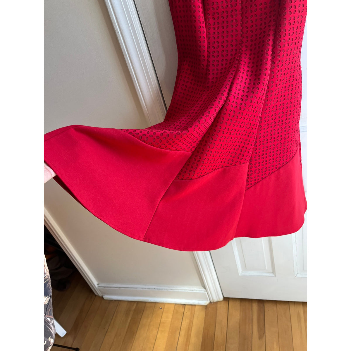 ❤️ Stunning REISS "Pinot" Red Laser-Cut Fit & Flare Dress – Size US 2