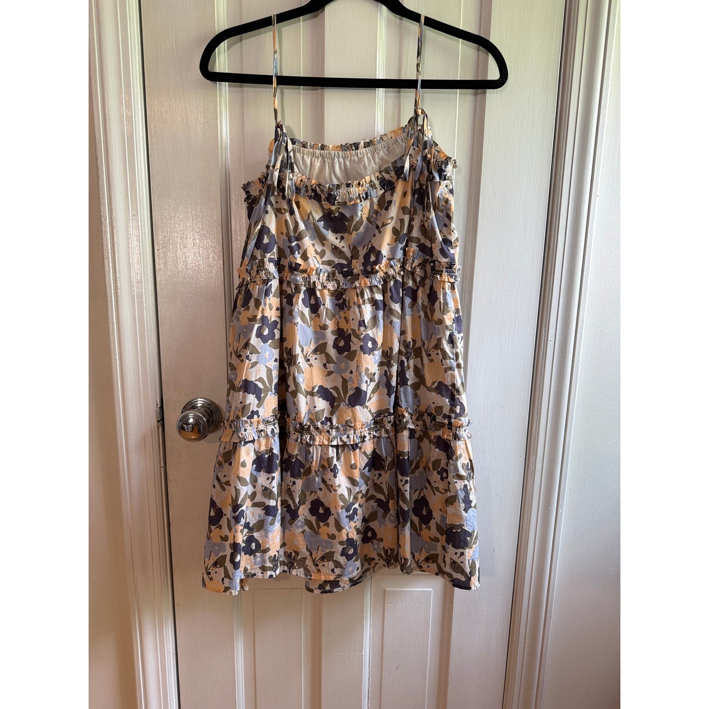 Rails Caralyn Mod Floral Tiered Mini Dress Size Small White Multi EUC