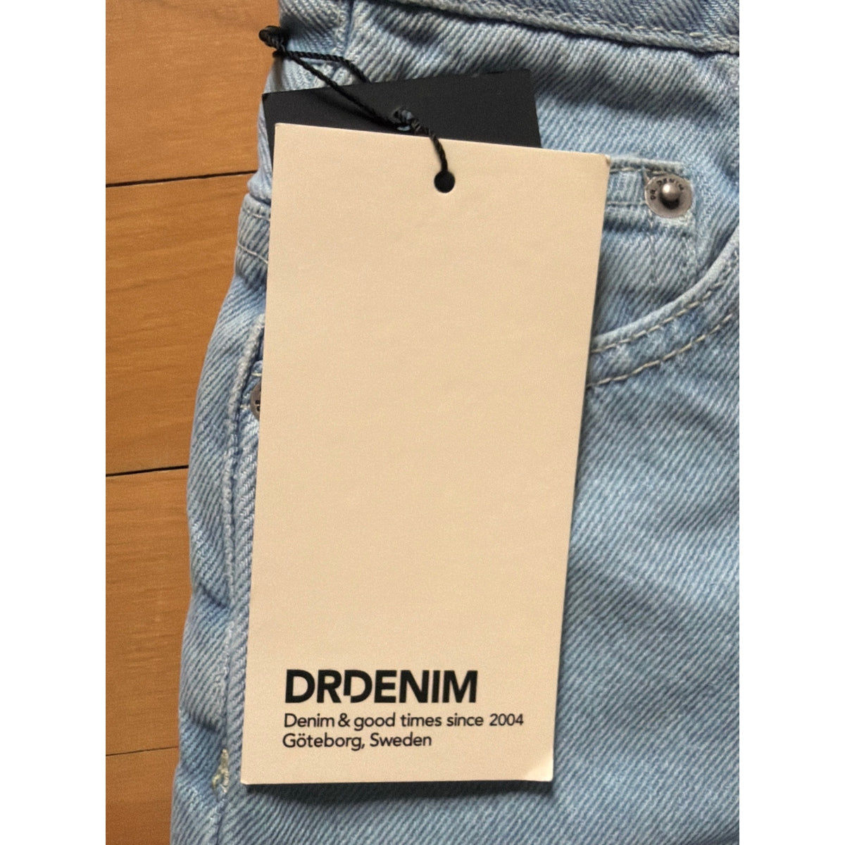 NWT Dr Denim Hill Style Pebble Superlight Wide Leg Jeans - 26/32