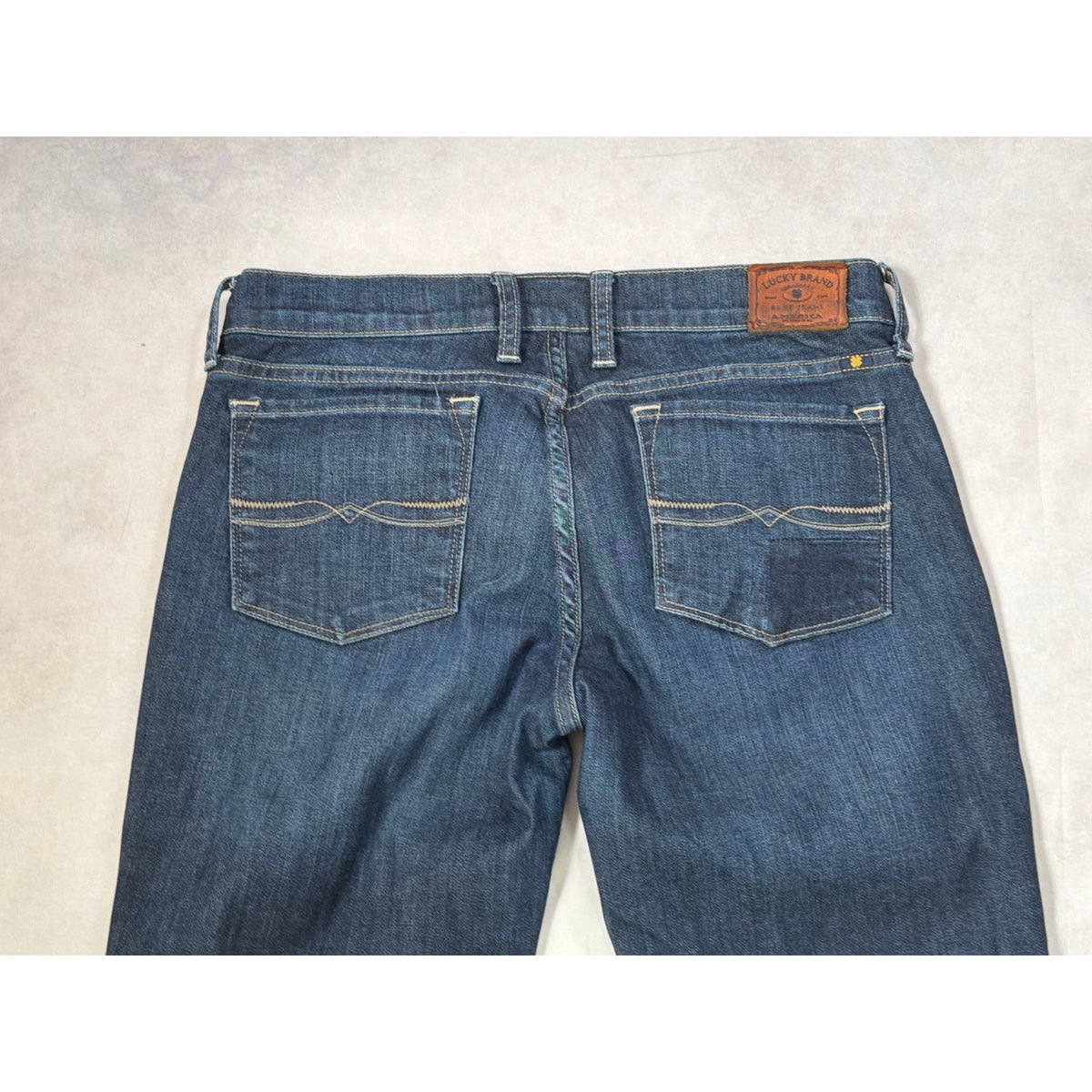 Lucky Brand Sweet Mid Rise Bootcut Jeans | Size 8/29 | Y2K