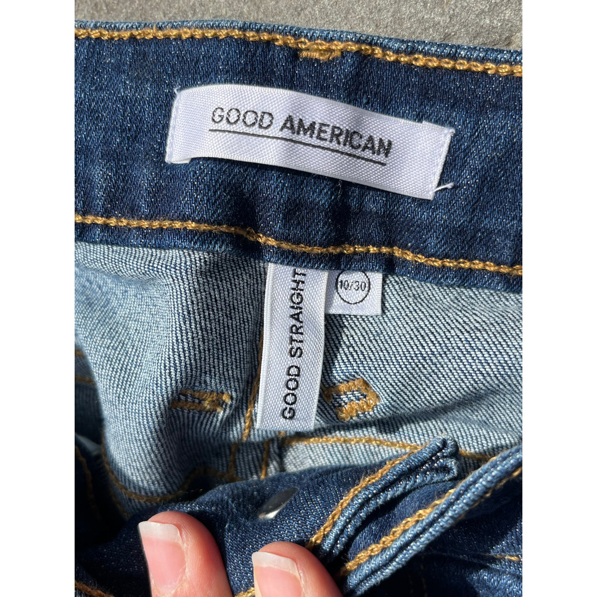 ✨ Good American Good Straight Side Striped Jeans 10/30 ✨