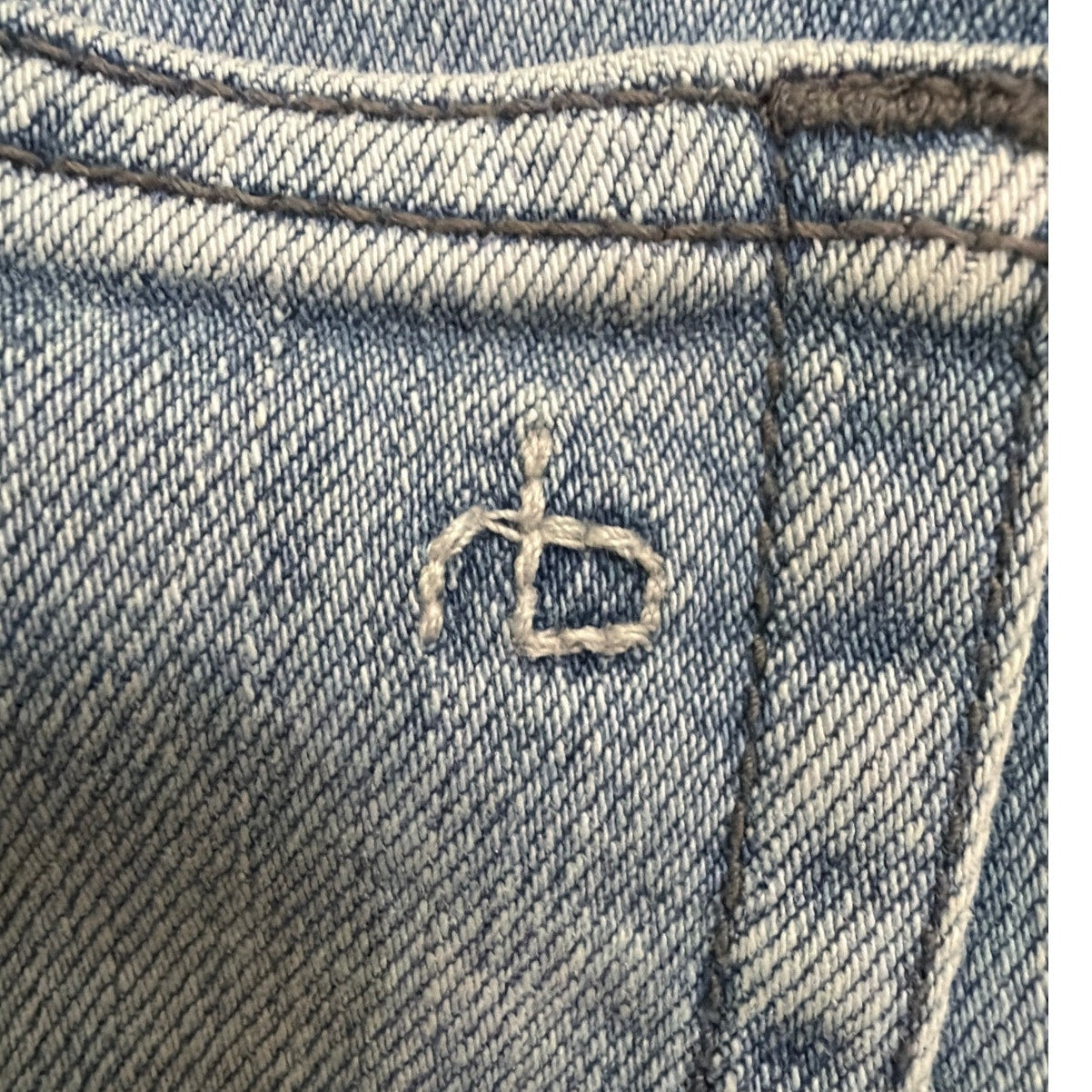 Rag & Bone Size 25 Light Wash Kinsely Low Rise Flare Distressed Hem Jean
