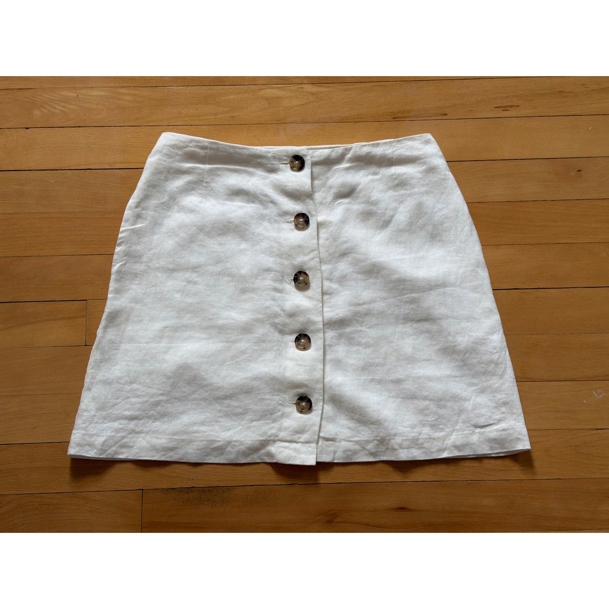 Wilfred Size 4 White Button-Front Mini Skirt EUC