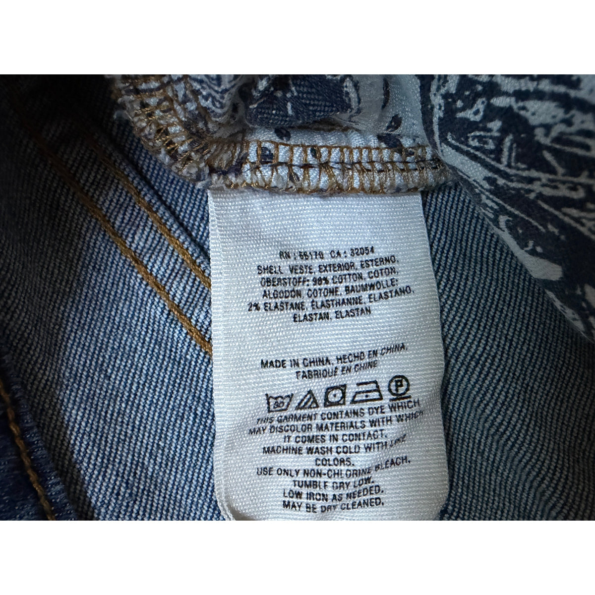 Pilcro Anthropologie Jeans Size 25 Slim Boyfriend Medium Wash Distressed EUC