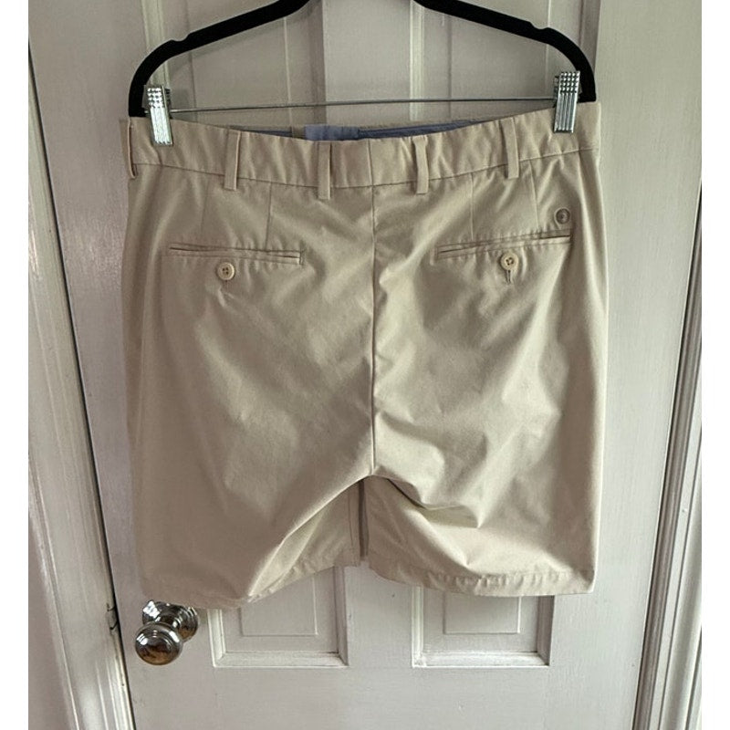 Peter Millar Crown Crafted Performance Chino Shorts Khaki Size 33 EUC