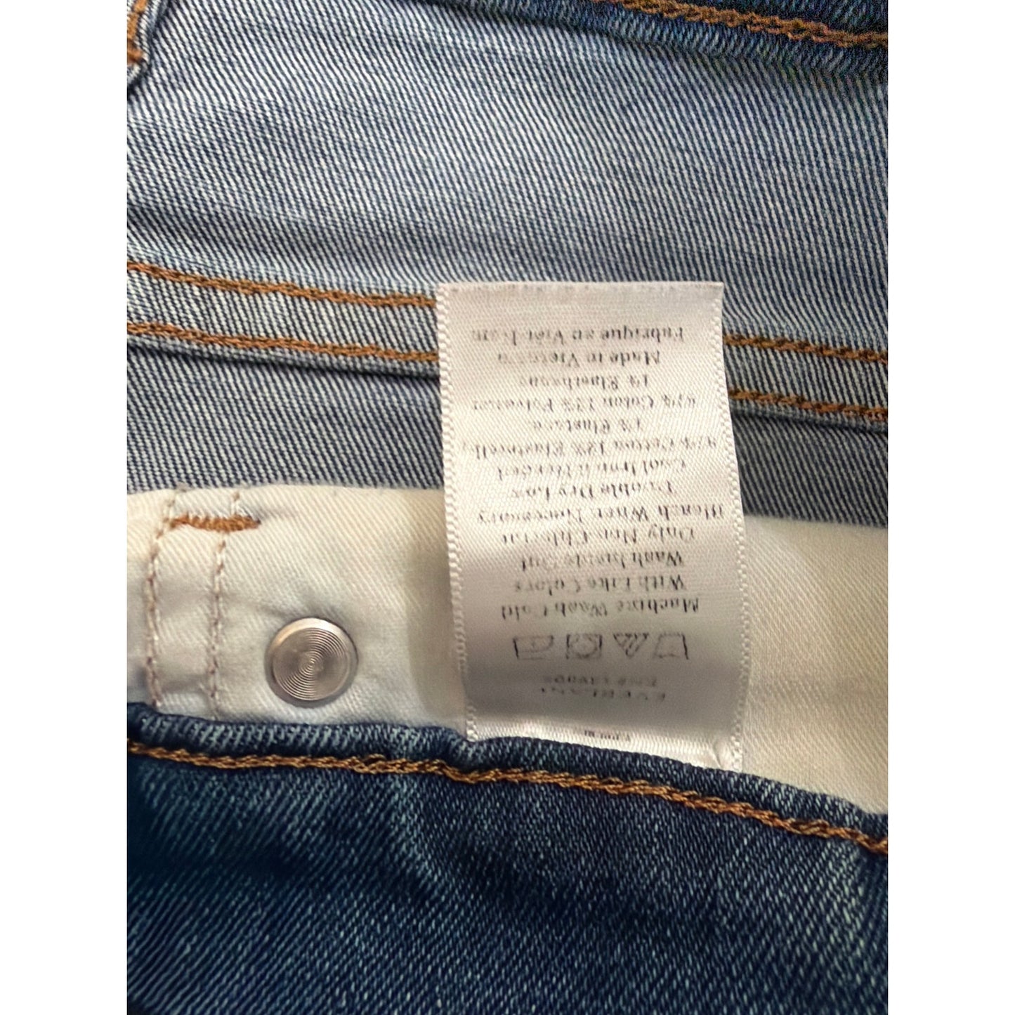Everlane 28  Mid Rise Slim Fit Blue Jeans