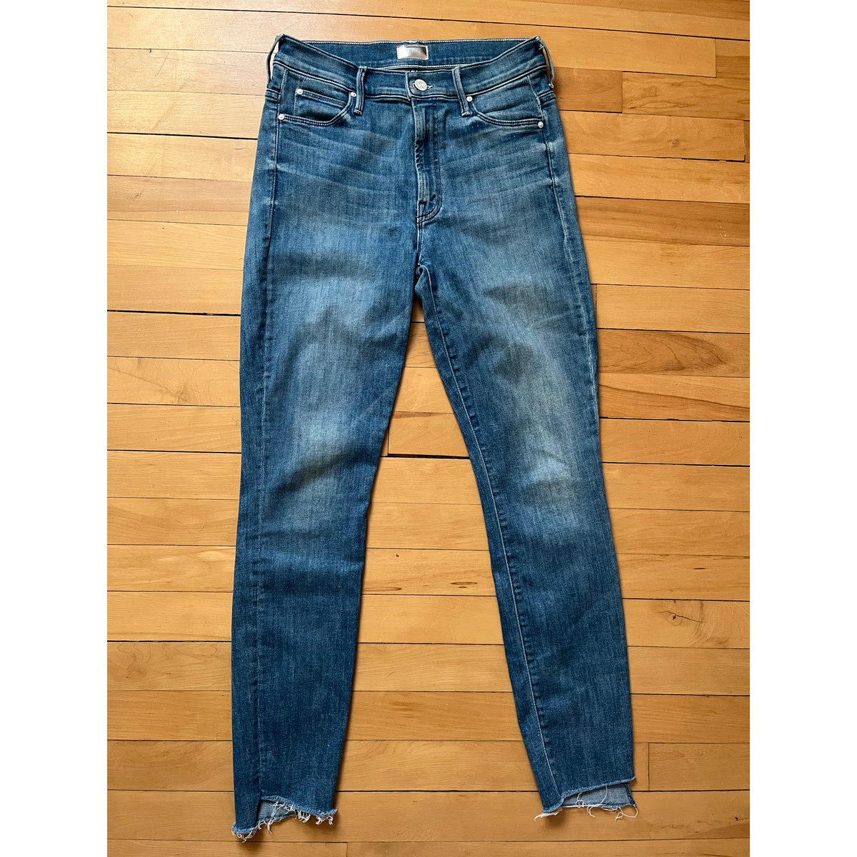 💙 MOTHER The Stunner Zip Ankle Step Fray Good Girls Do Blue Jeans Sz 27