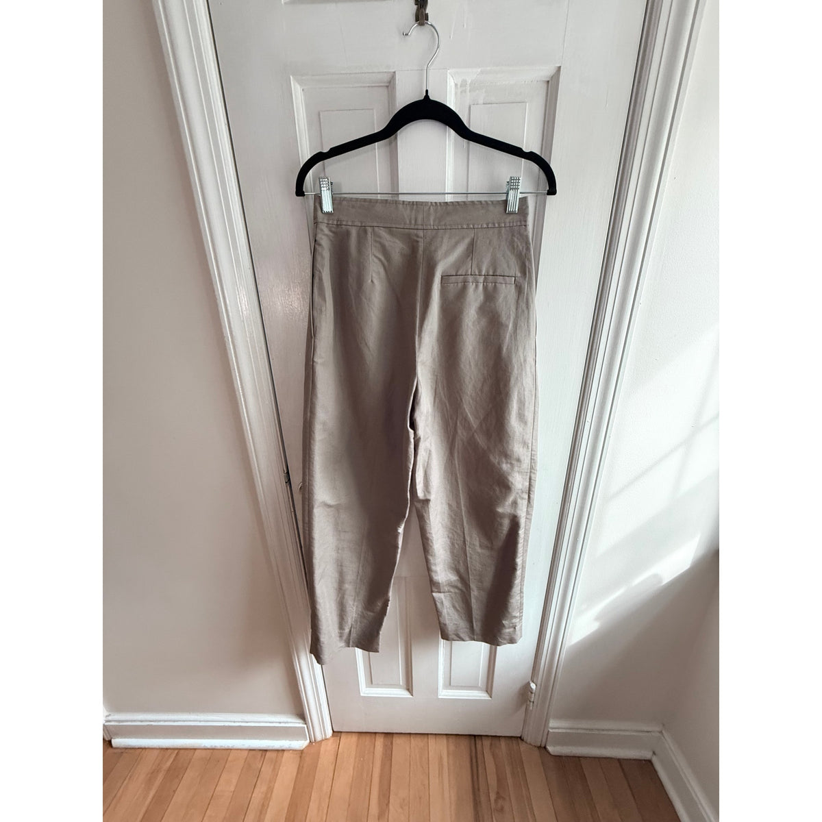 COS High-Waisted Pleated Chino Pants - Size 4 - Tan - EUC