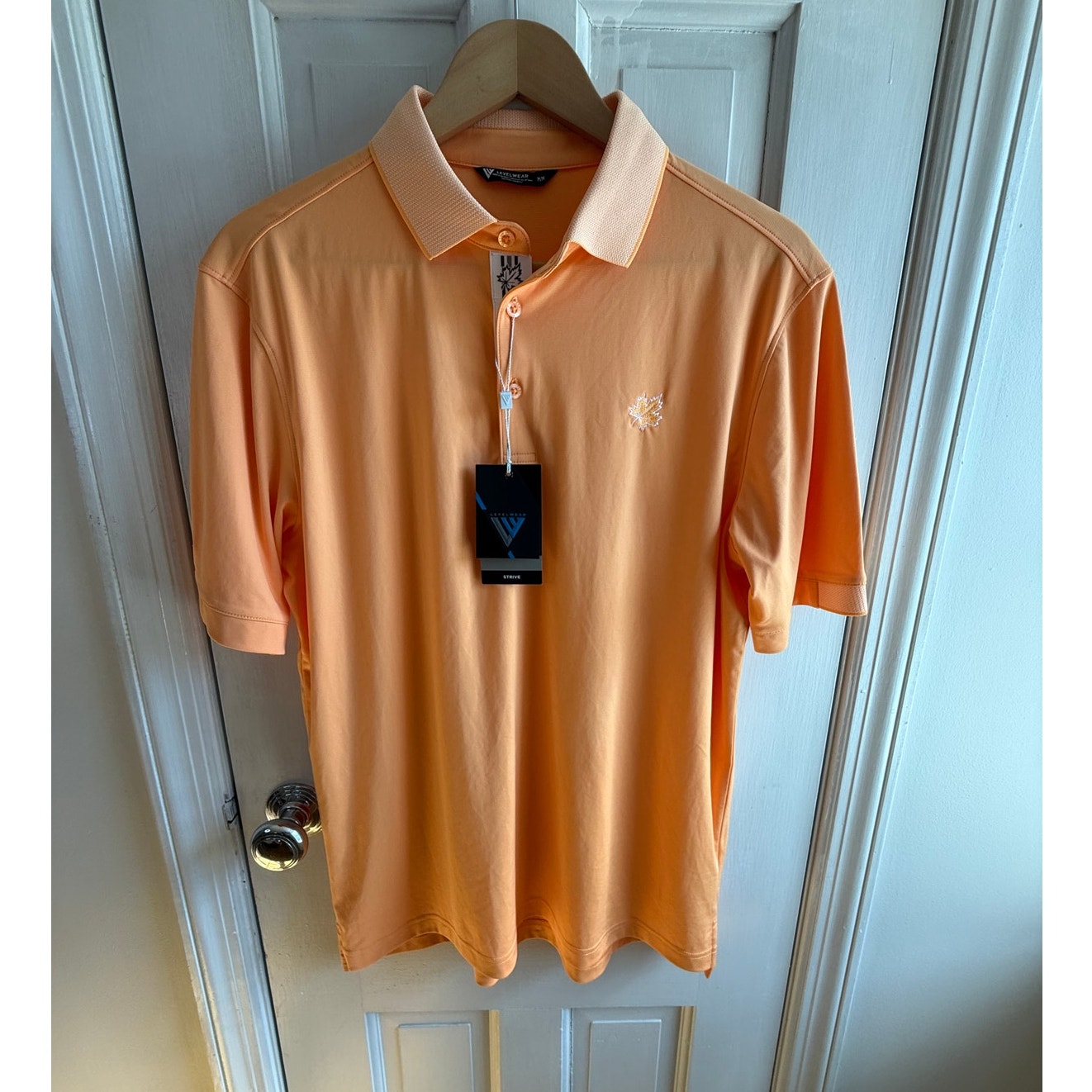 Levelwear Orange Golf Polo Shirt Size Medium NWT