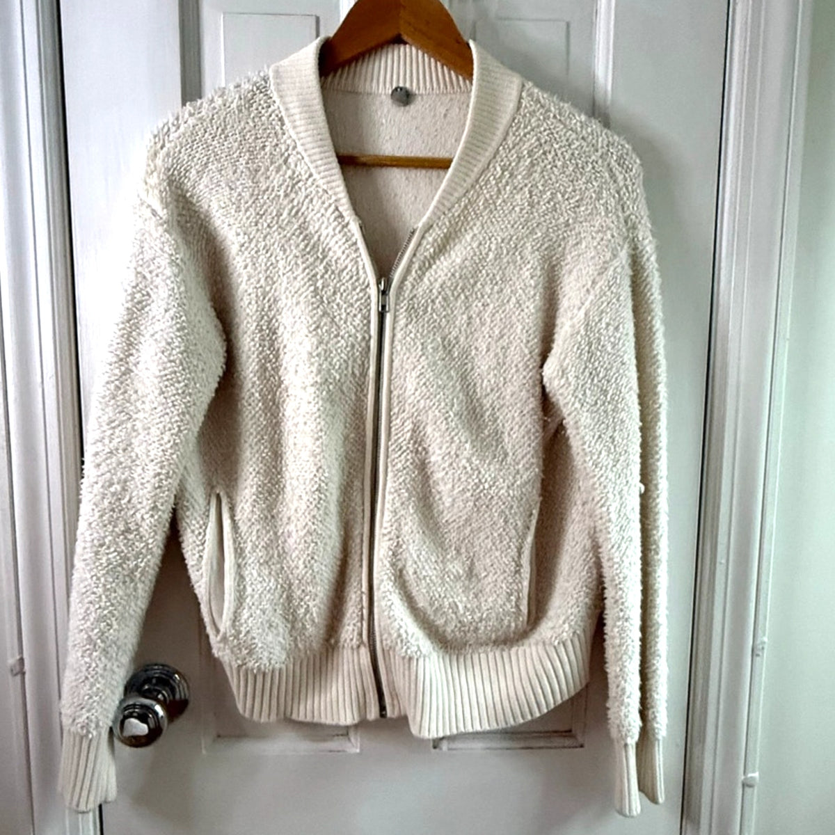 Margaret O’Leary White Zip-Up Jacket Size Medium EUC