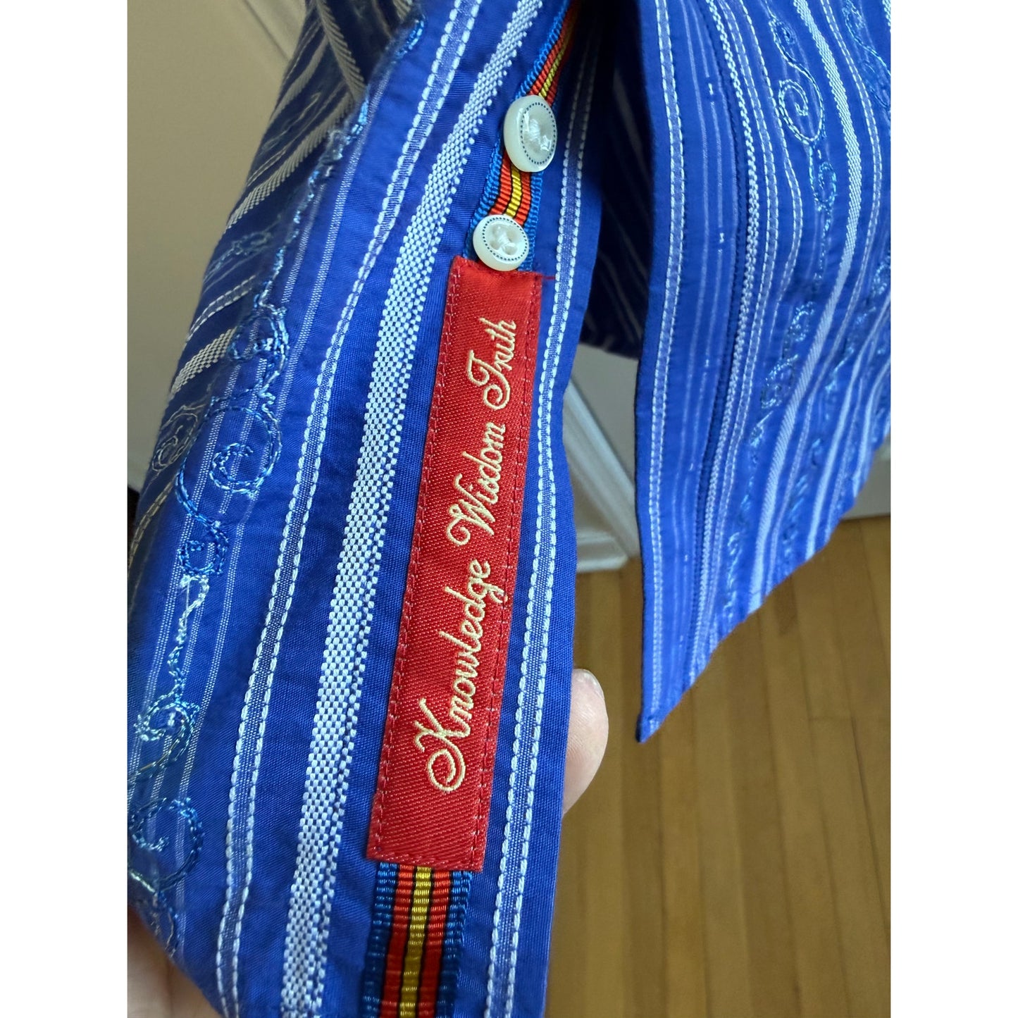 Robert Graham Blue & White Striped Woven Sport Shirt - Men's Size Medium - EUC