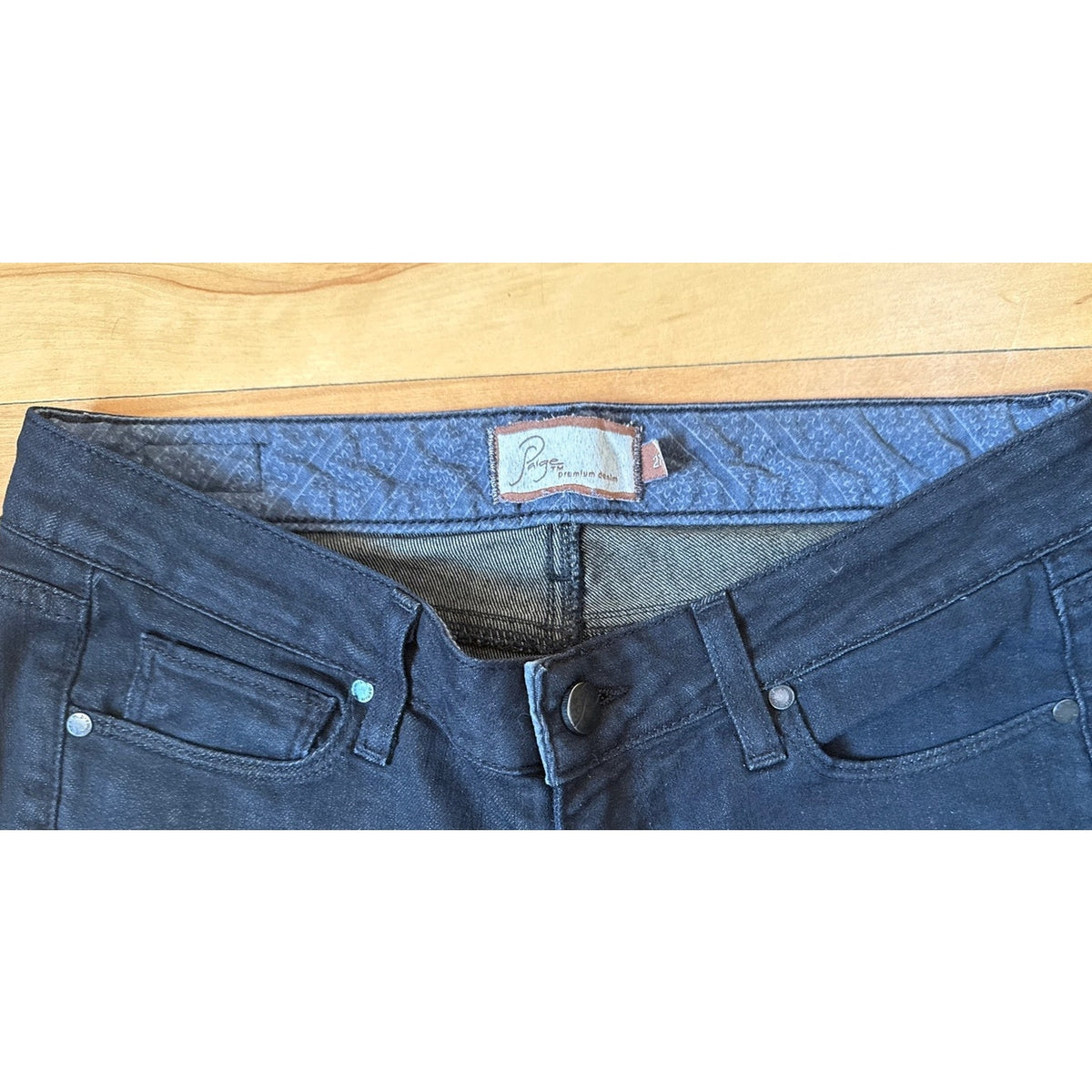 Vintage PAIGE Skyline Ankle Peg Jeans 27 Dark Black Wash USA