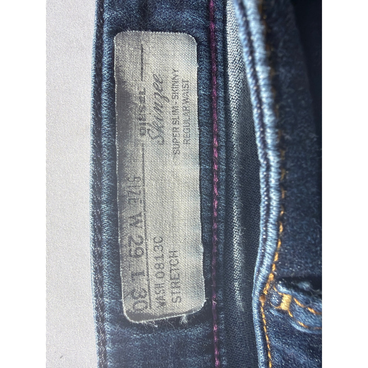 Vintage Diesel Skinzee Size 29x30 Super Slim Skinny Midrise Dark Wash Jeans EUC