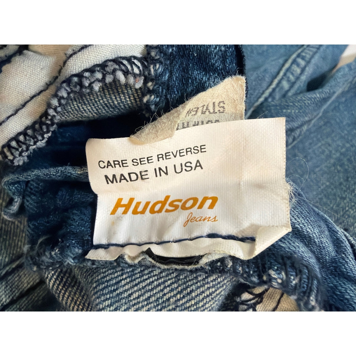Hudson Jeans Made in USA Distressed Mid Rise Bootcut Flare Jeans Blue Size 31