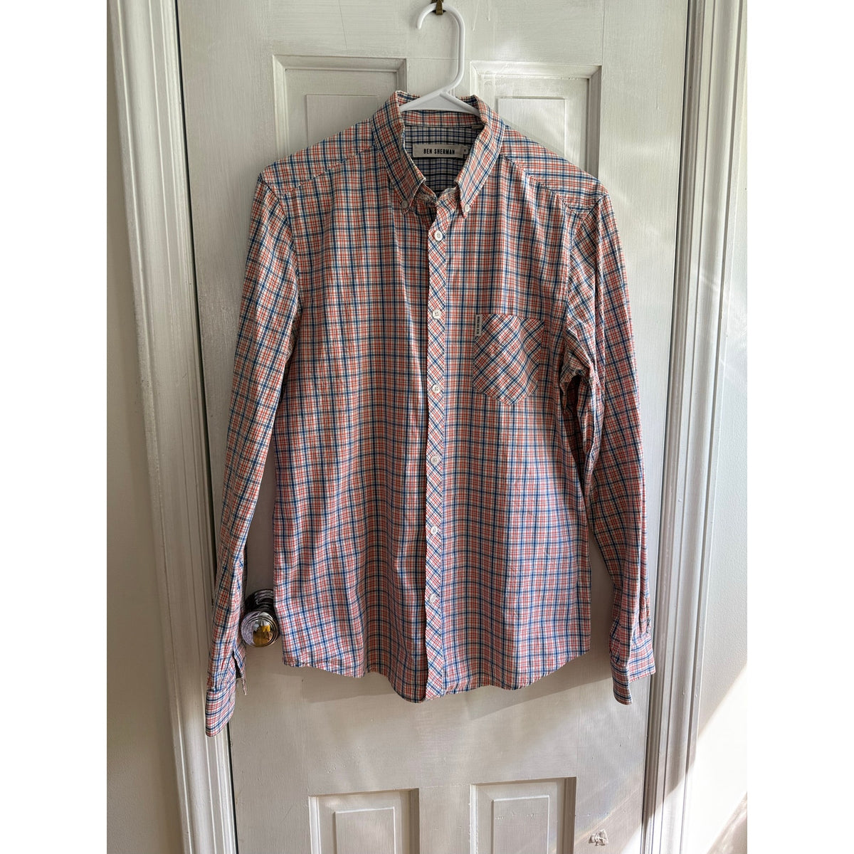 Ben Sherman Red White Orange Gingham Button Down Shirt Men’s Size Medium EUC