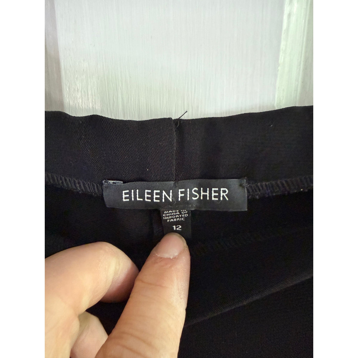 Eileen Fisher Black Washable Stretch Crepe Pants Size 12 EUC Pull-On Straight Leg