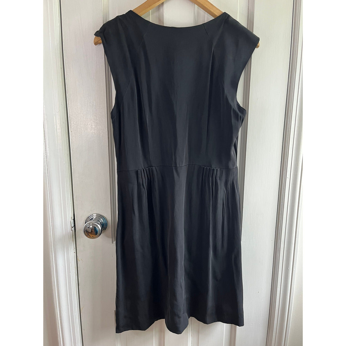 Theory Shyann Sheen Silk Stretch Dress 12 - Faded Black 🖤