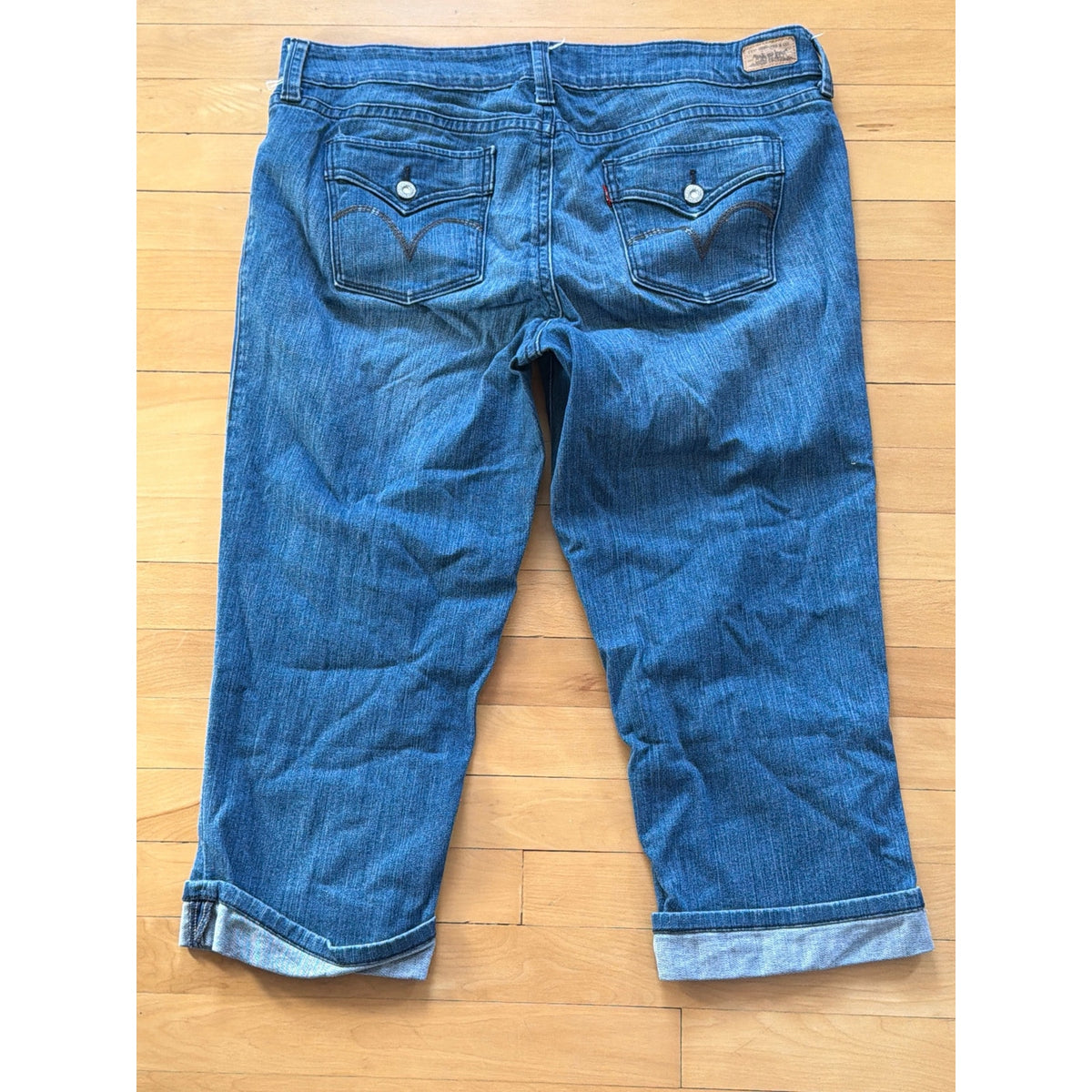 Levis Cuffed Denim Capri Pants Womens 18 Blue Stretch Flap Pocket Mid Rise Crop