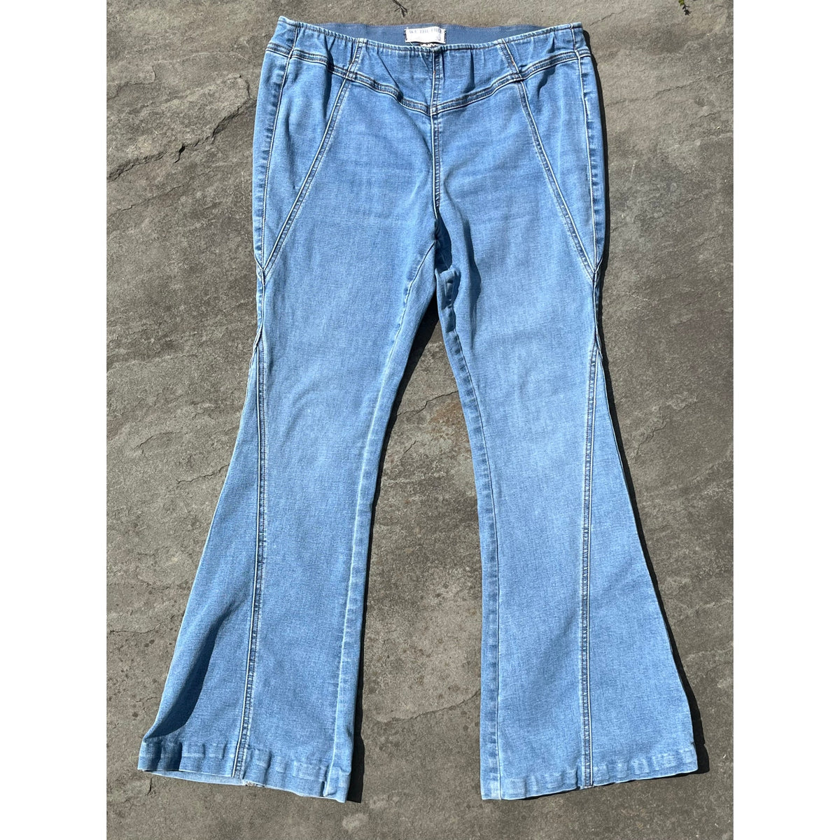 ✨ Free People We The Free Penny Pull-On Flare Jeans 32 ✨