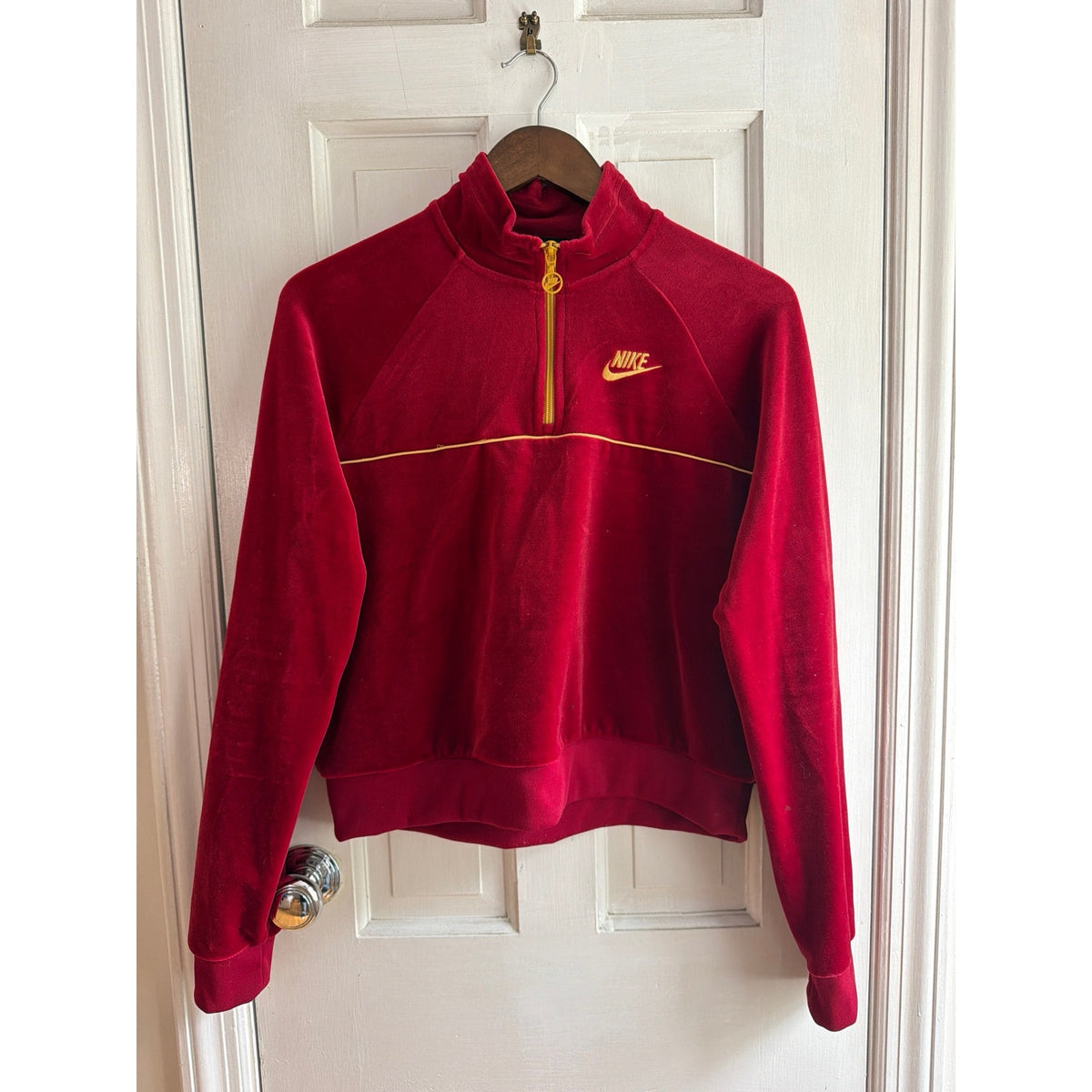 Nike Womens Velour Half-Zip Pullover Sweatshirt - Red / Gold, Medium