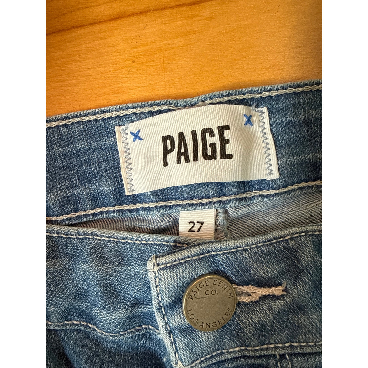 PAIGE Rory Crop Flare Jeans 27 Abelina Medium Wash EUC