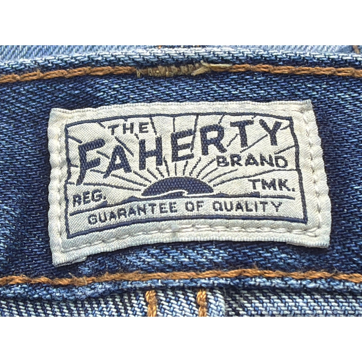 Faherty "Feel Good" Denim Jeans 30x32 Medium Wash Straight