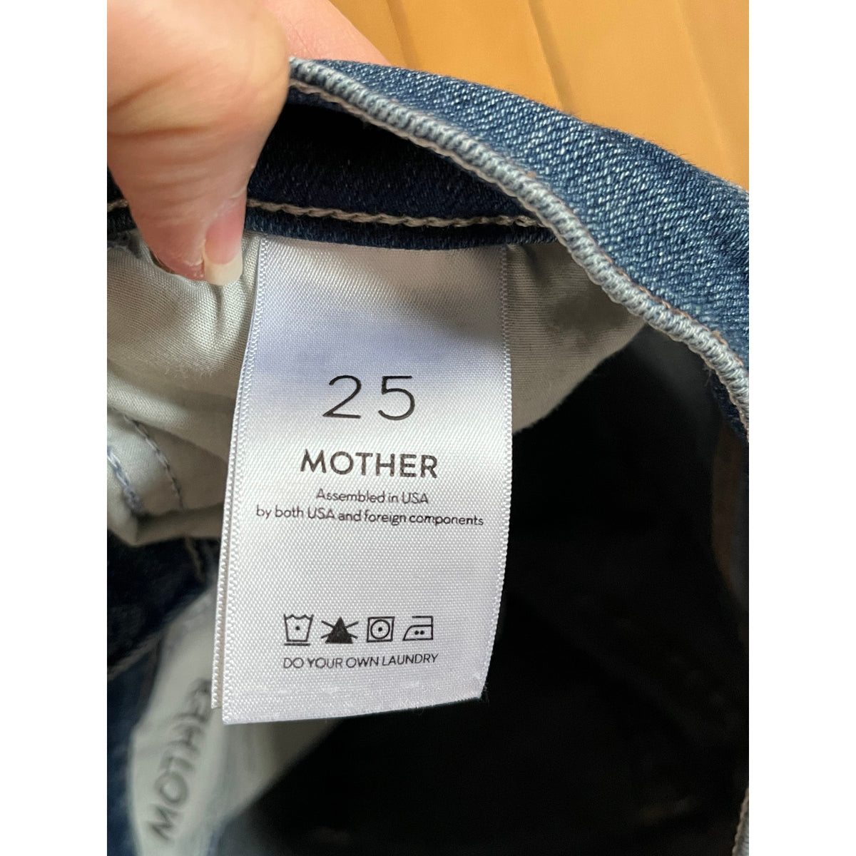 MOTHER The Insider Crop Step Fray Jeans Black Size 25 High Rise Bootcut