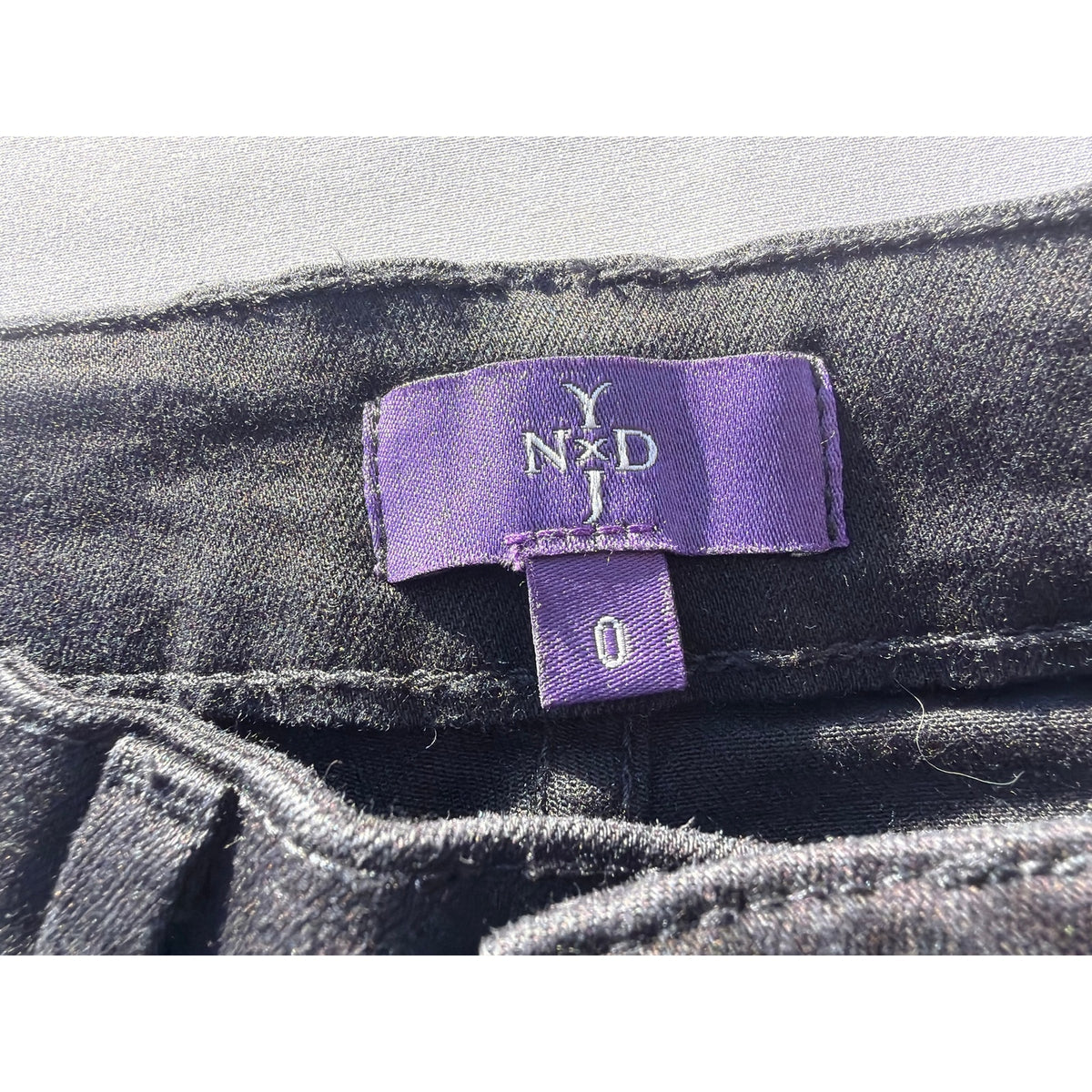 NYDJ Size 0 Black Ankle Mid Rise Jeans