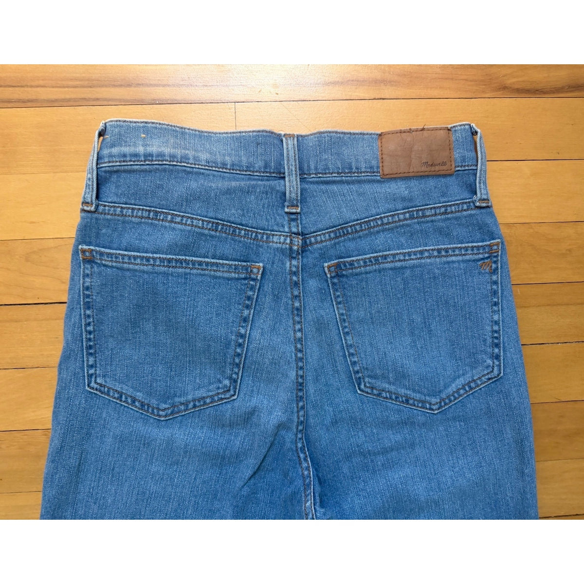 Madewell The Perfect Vintage Jean Size 25 High Rise Distressed Raw Frayed Hem EUC