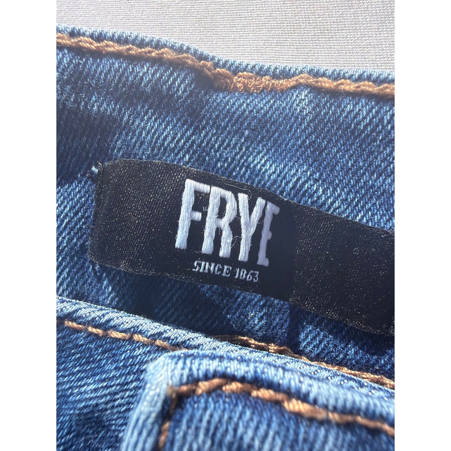 Frye Size 16 Blue High Rise Slim Fit Jeans EUC