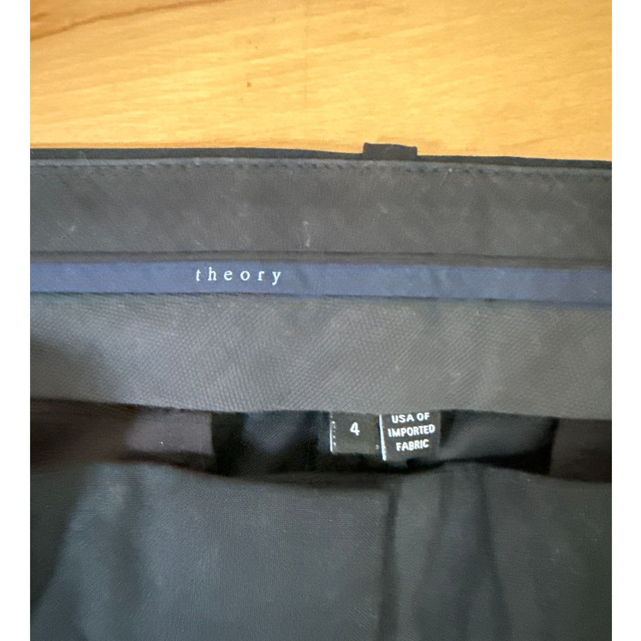 Theory Custom Max 2 Trousers Size 4 Black Pants Made in USA Slim Bootcut EUC