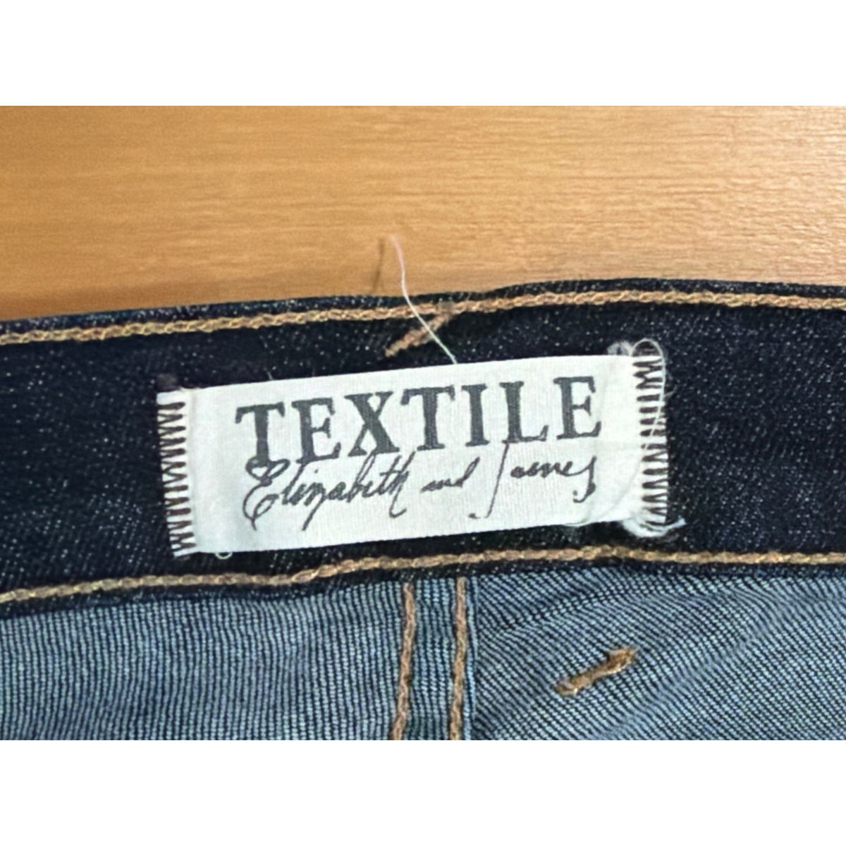 TEXTILE Elizabeth And James "Ozzy" Size 28 Dark Wash Jeans