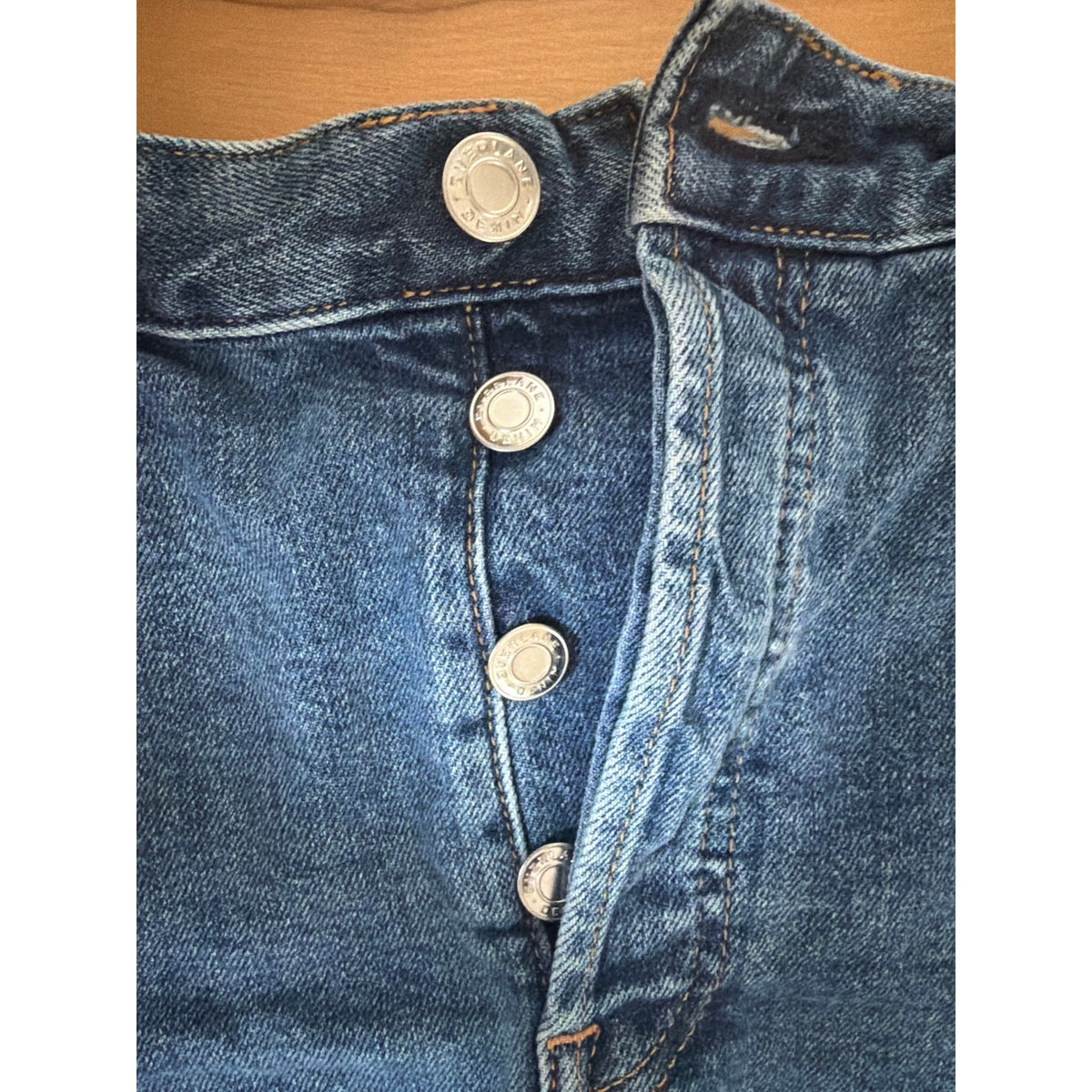 Everlane The Cheeky Short Vintage Mid-Blue 27 EUC Frayed Hem Button Fly
