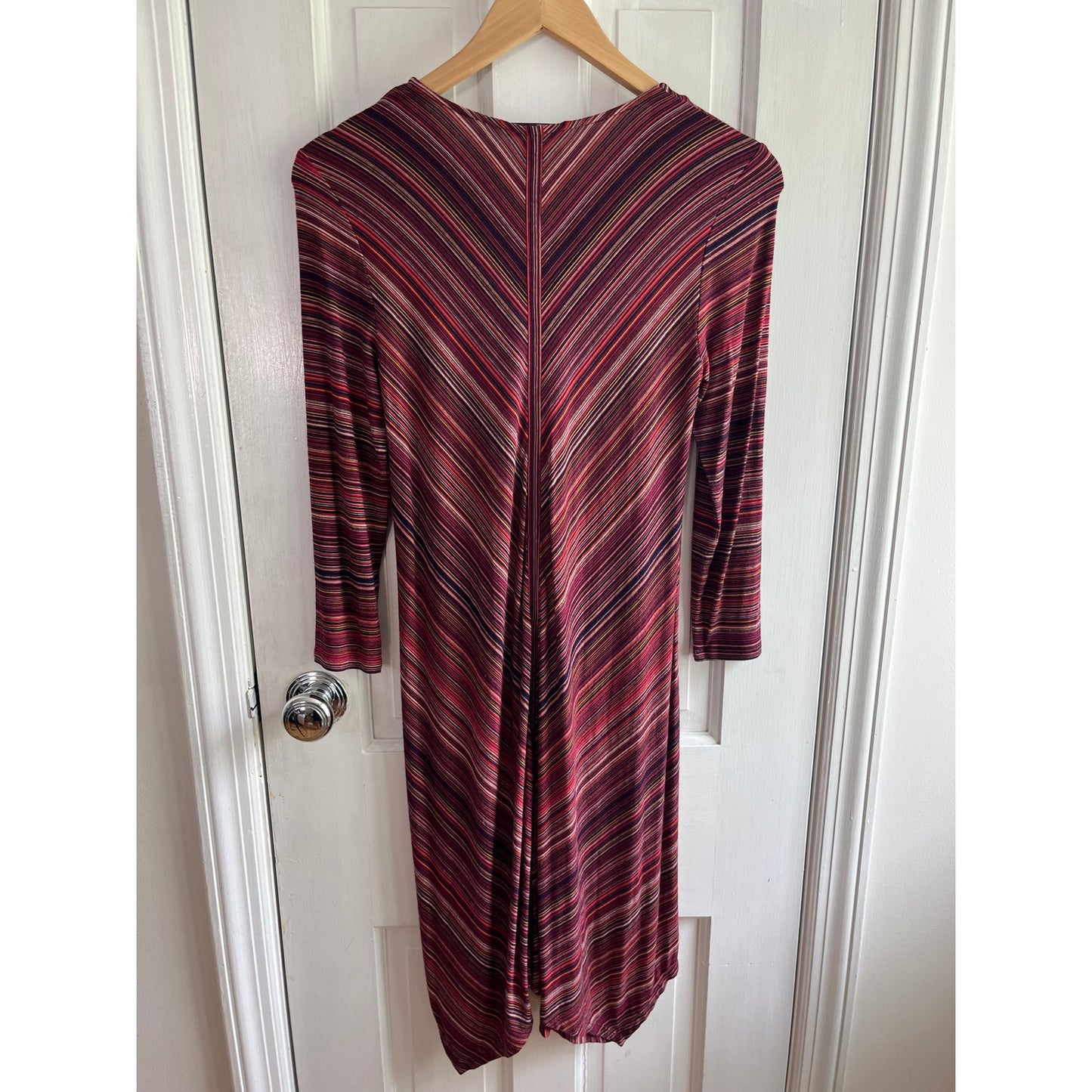 BCBGMAXAZRIA Chevron Stripe Knit Sheath Dress - Red/Multi - Size XS - EUC