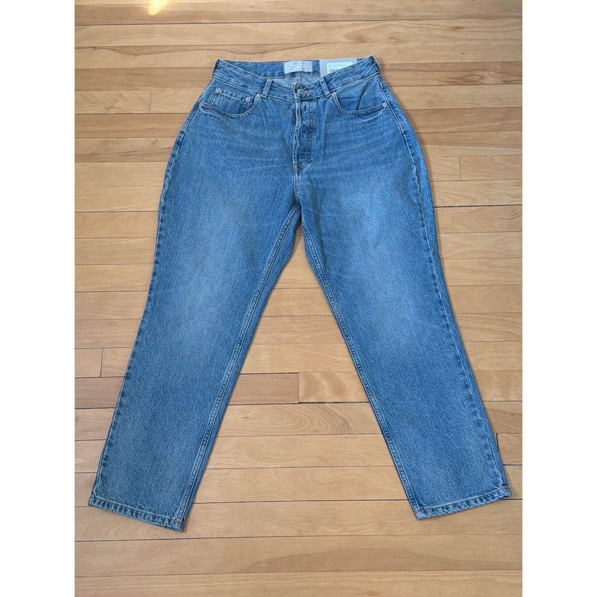Everlane The Curvy 90s Cheeky Straight Jean Vintage Mid-Blue 29 NWT