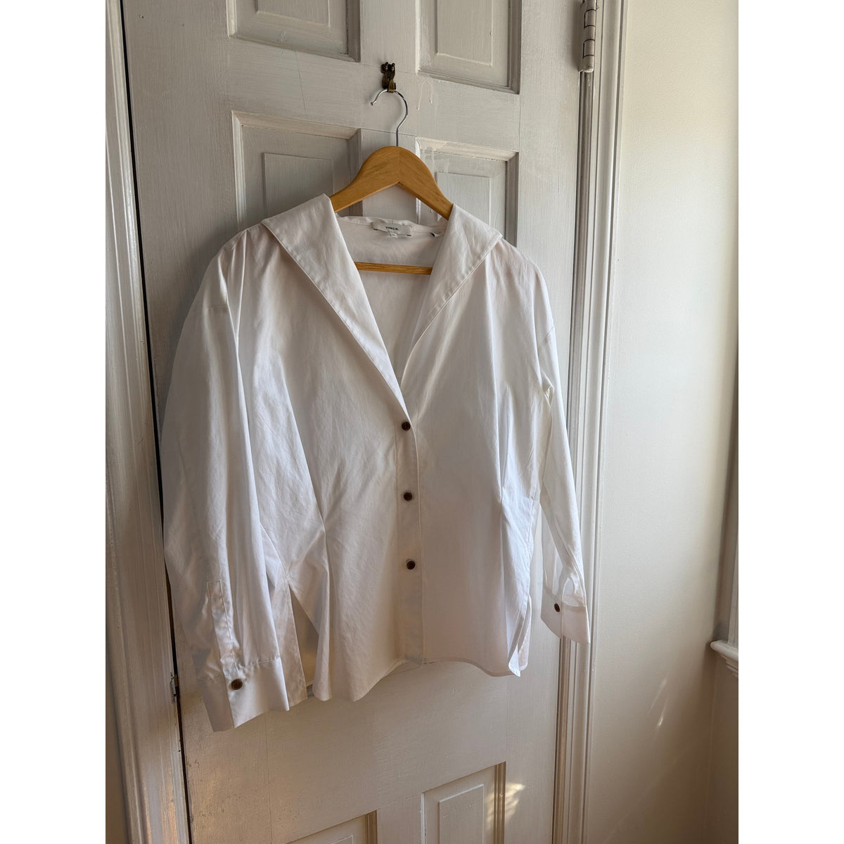 Vince Off-White Shrunken Blazer - Size XS - EUC Minimalist Chic Workwear