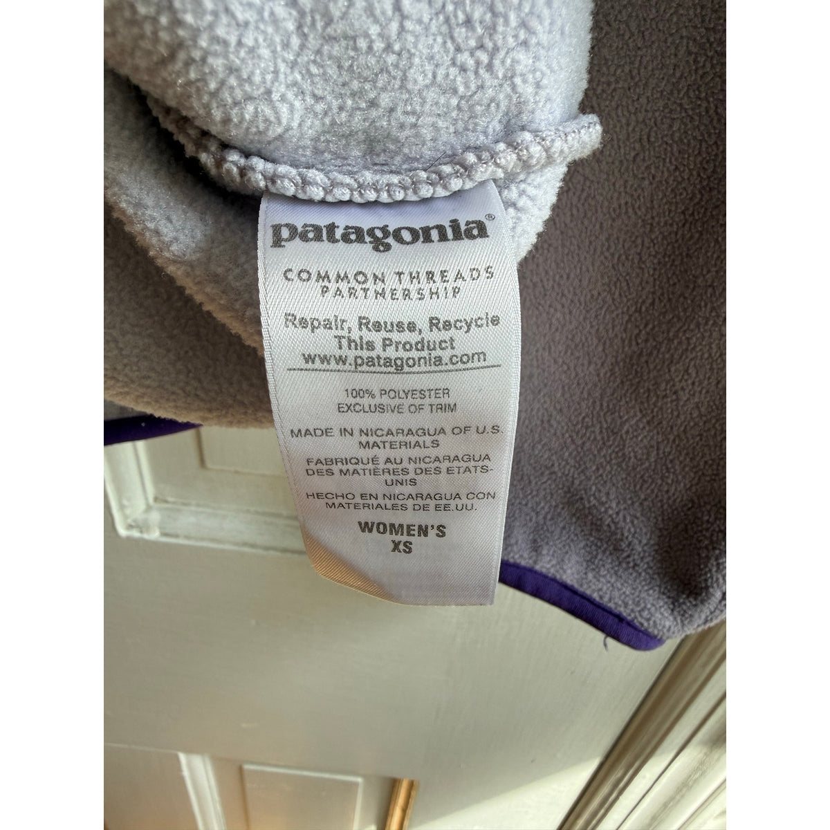 Patagonia Synchilla Fleece Pullover XS Grey with Purple Pocket