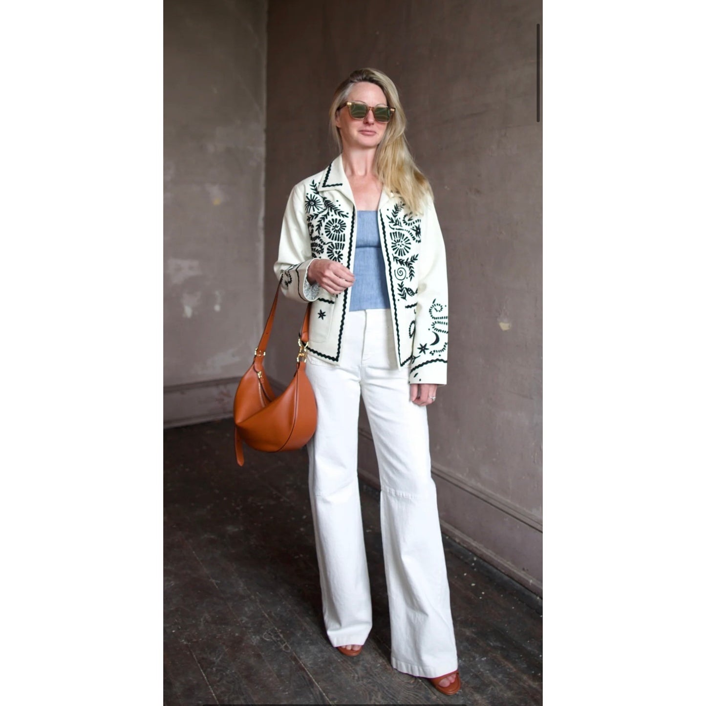Ulla Johnson Twyla Crescent bag Cigar color