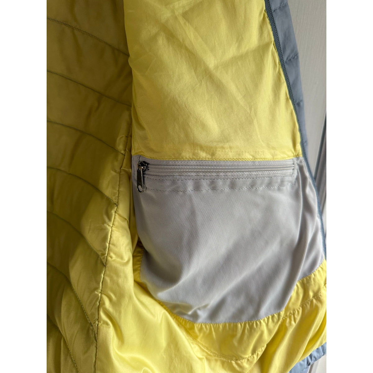 Patagonia Nano Puff Jacket Womens XS Grey Quilted Full Zip Puffer