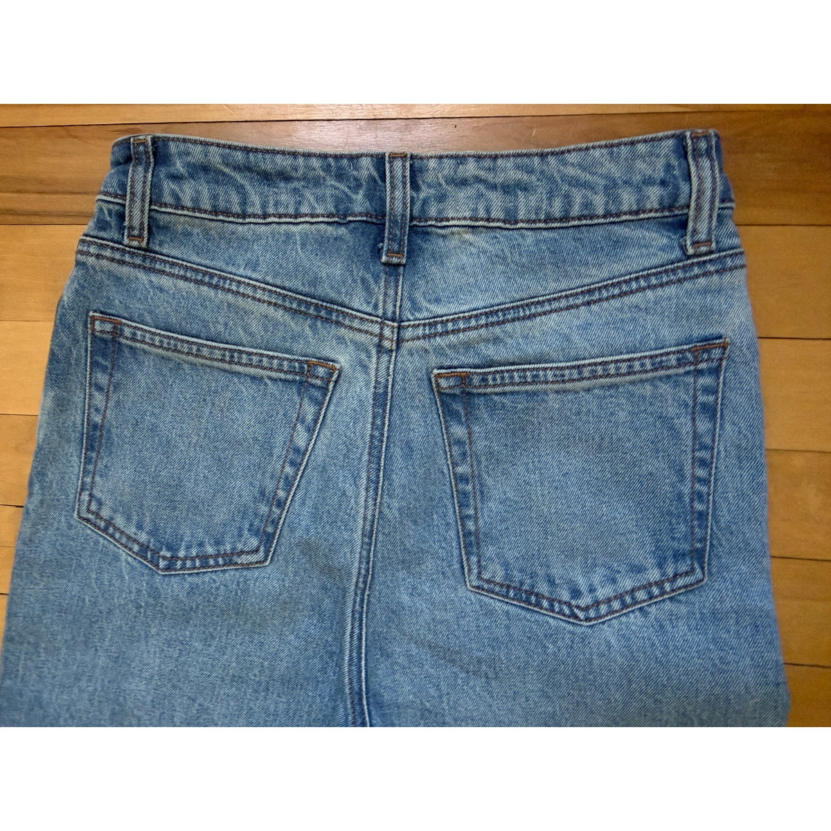 Reformation Liza Ultra High Rise Slim Straight Jeans Size 25 Malta Blue Wash EUC