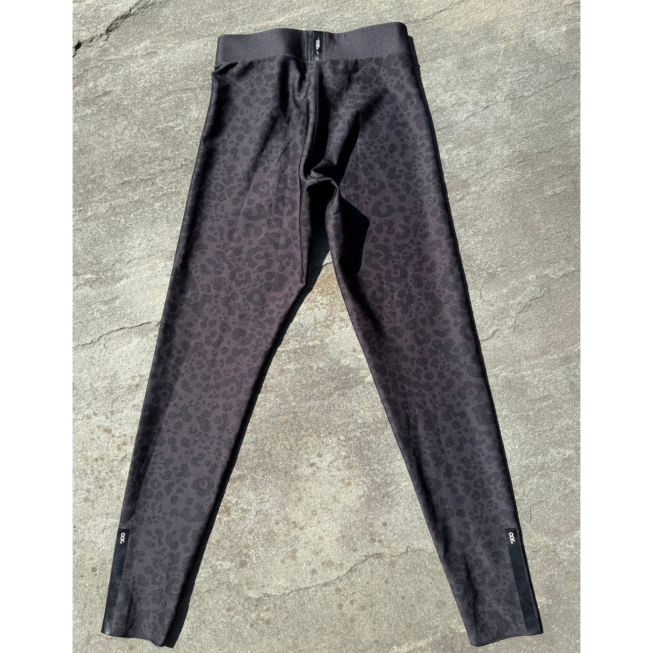 COR by Ultracor Leopard Print Leggings Purple Black High Rise XS EUC