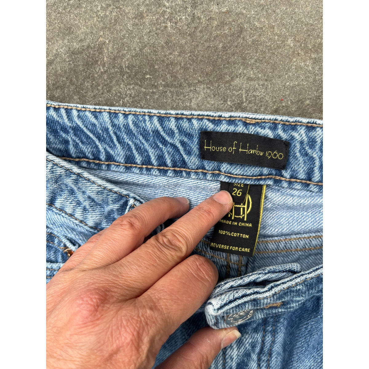 House of Harlow 1960 Super High Rise Straight Split Hem Jeans Light Wash 26