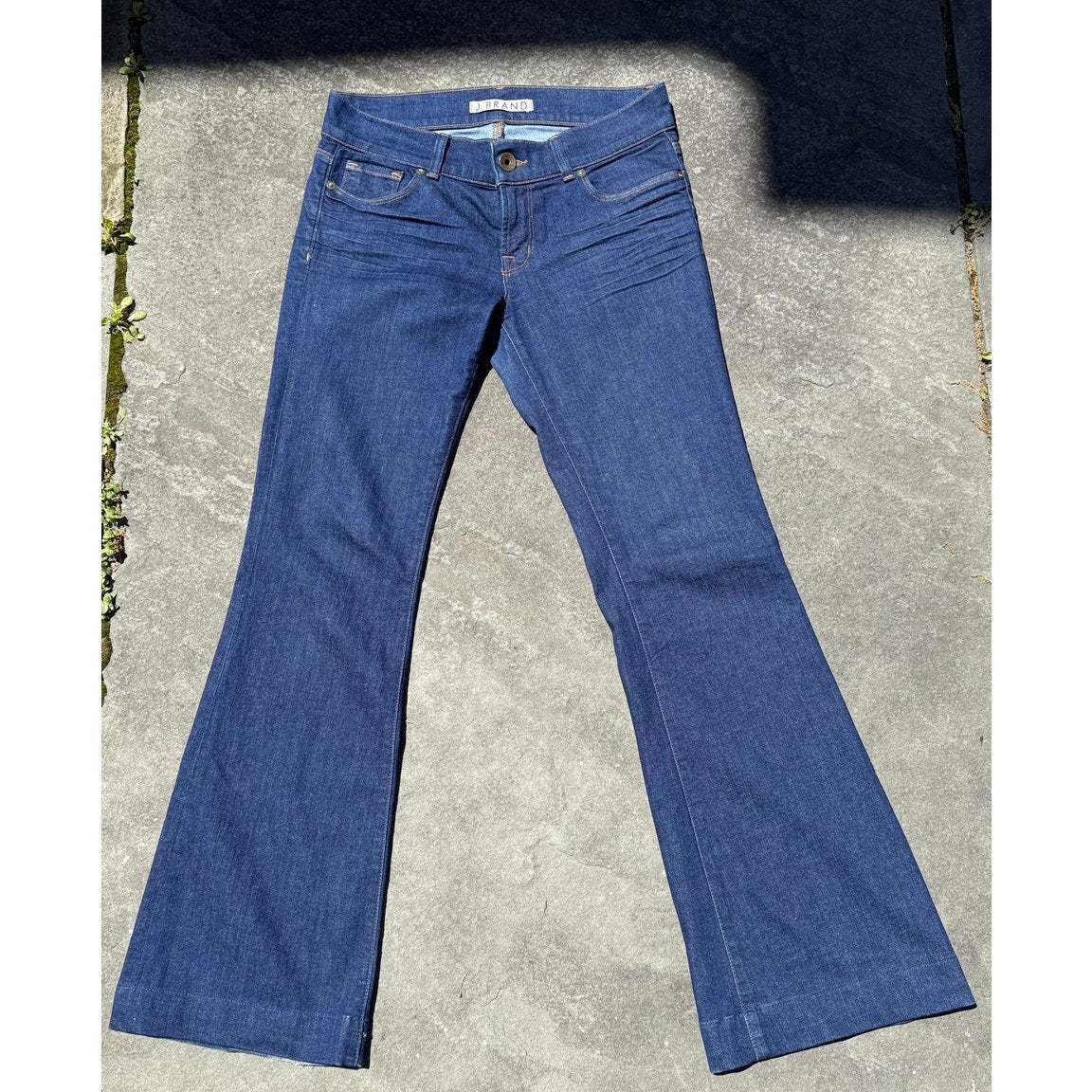J Brand 722 Love Story Bell Bottom Flare Jeans Size 27 EUC Oyster Wash