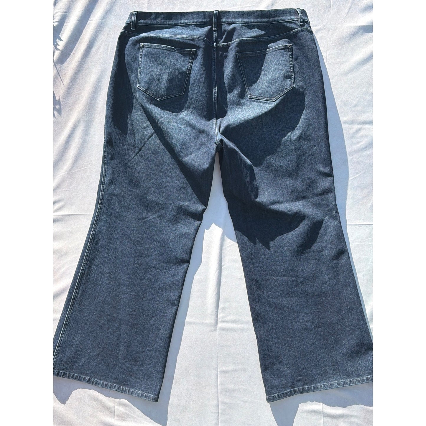 Lafayette 148 Size 18W High Rise Dark Wash Wide Leg Jean